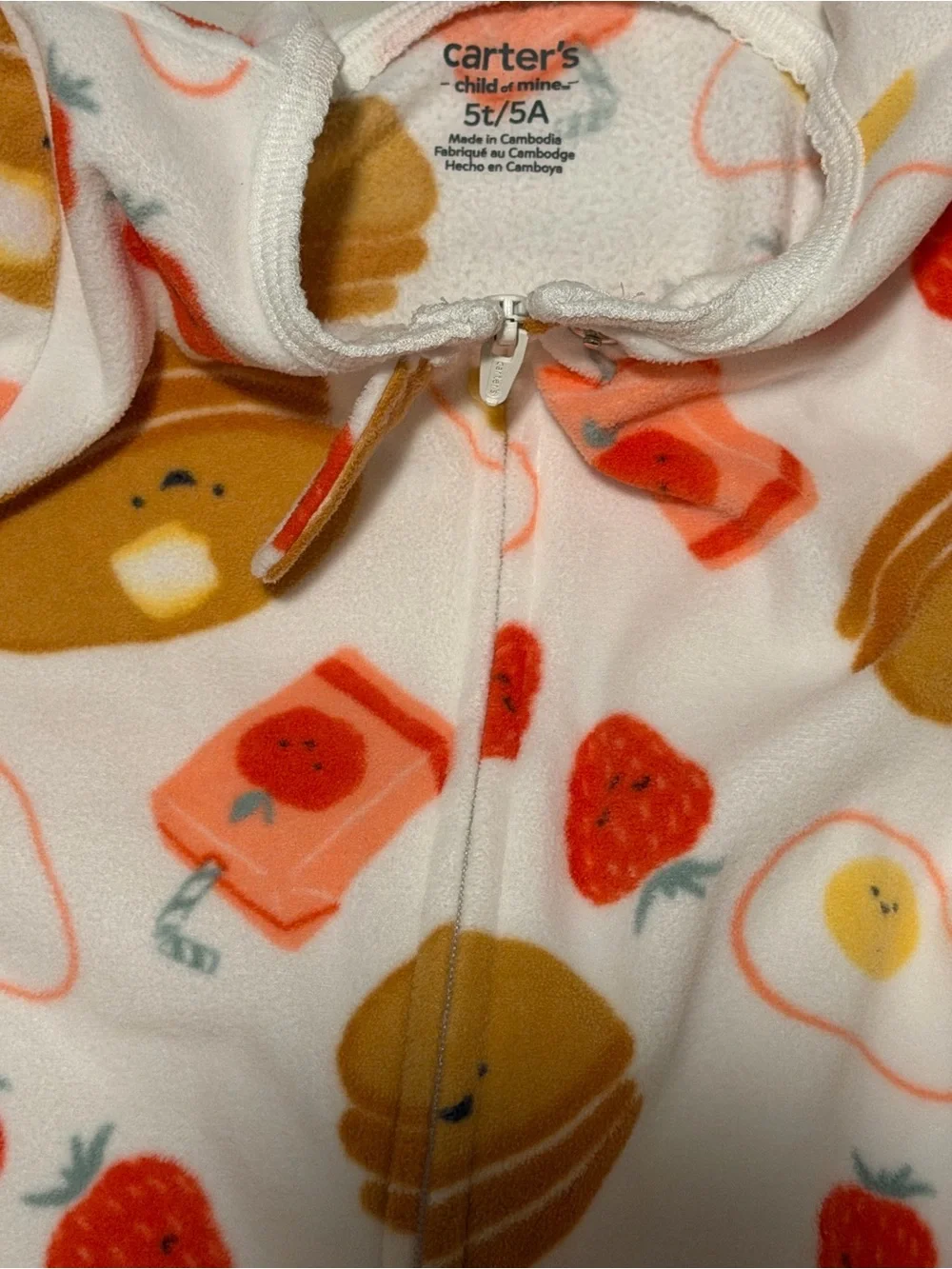 Carter’s Girls 5T Fleece Footed Pajamas White Breakfast Print Sleeper